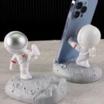 Nordic Style Astronauts Mobile Phone Stand Holder